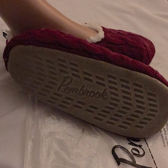 ❄️🔷PEMBROOK SOFT SHERPA CABLE-KNIT SLIPPERS - Picture 4 of 8